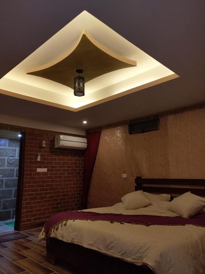 Petra Wassaif Camp Hotel Vádi Músza Kültér fotó